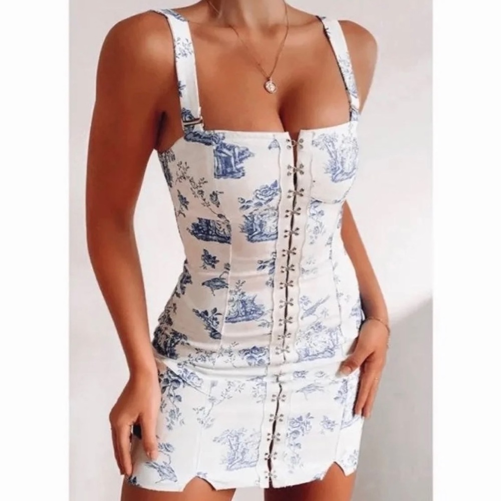 Hello Molly Hook Front Dress AUS 12 US 8